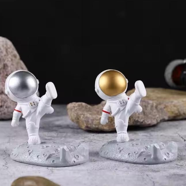 Astronaut Phone Holder